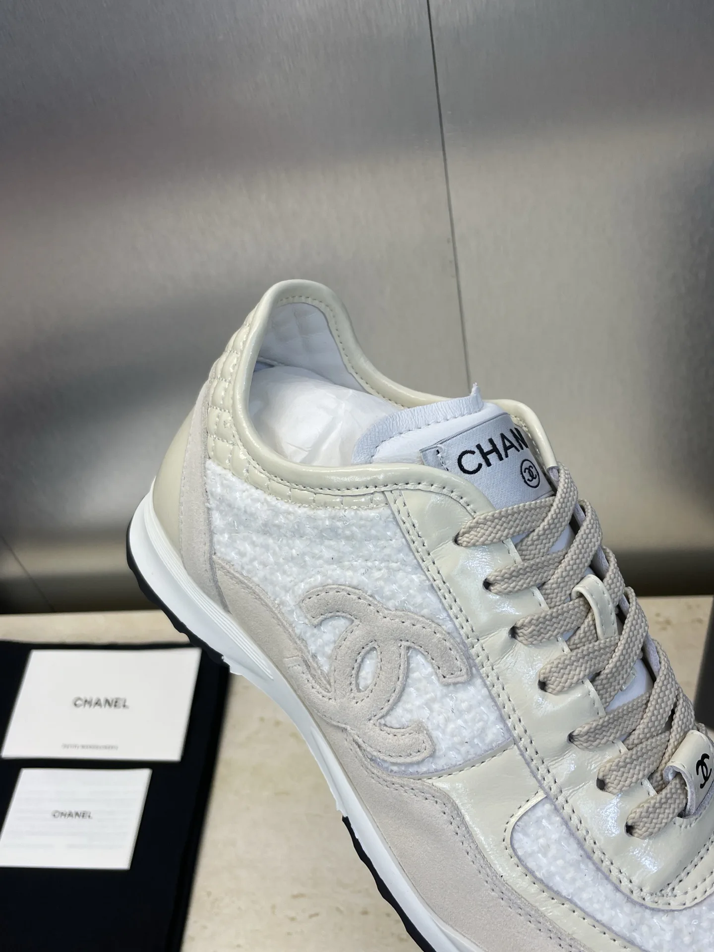 Кроссовки Женские Chanel 11498291