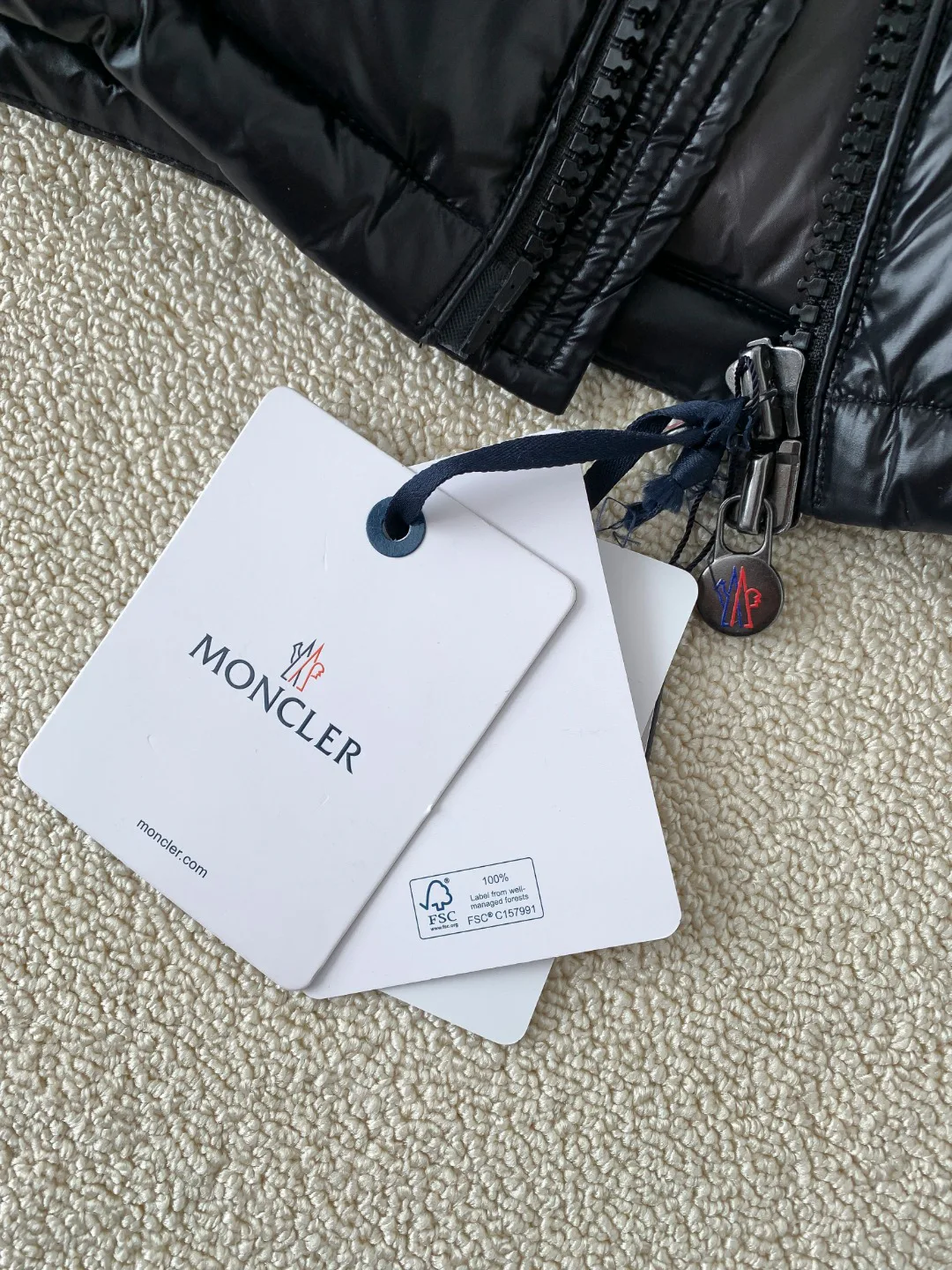 Куртки И Пуховики Мужские Moncler 512332