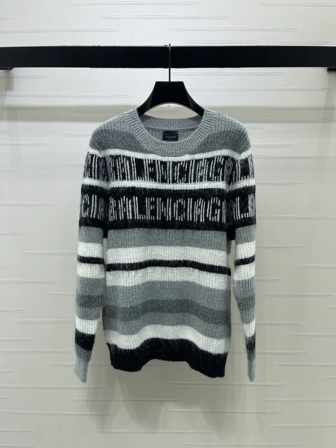 Джемперы И Свитеры Женские Balenciaga 18781455