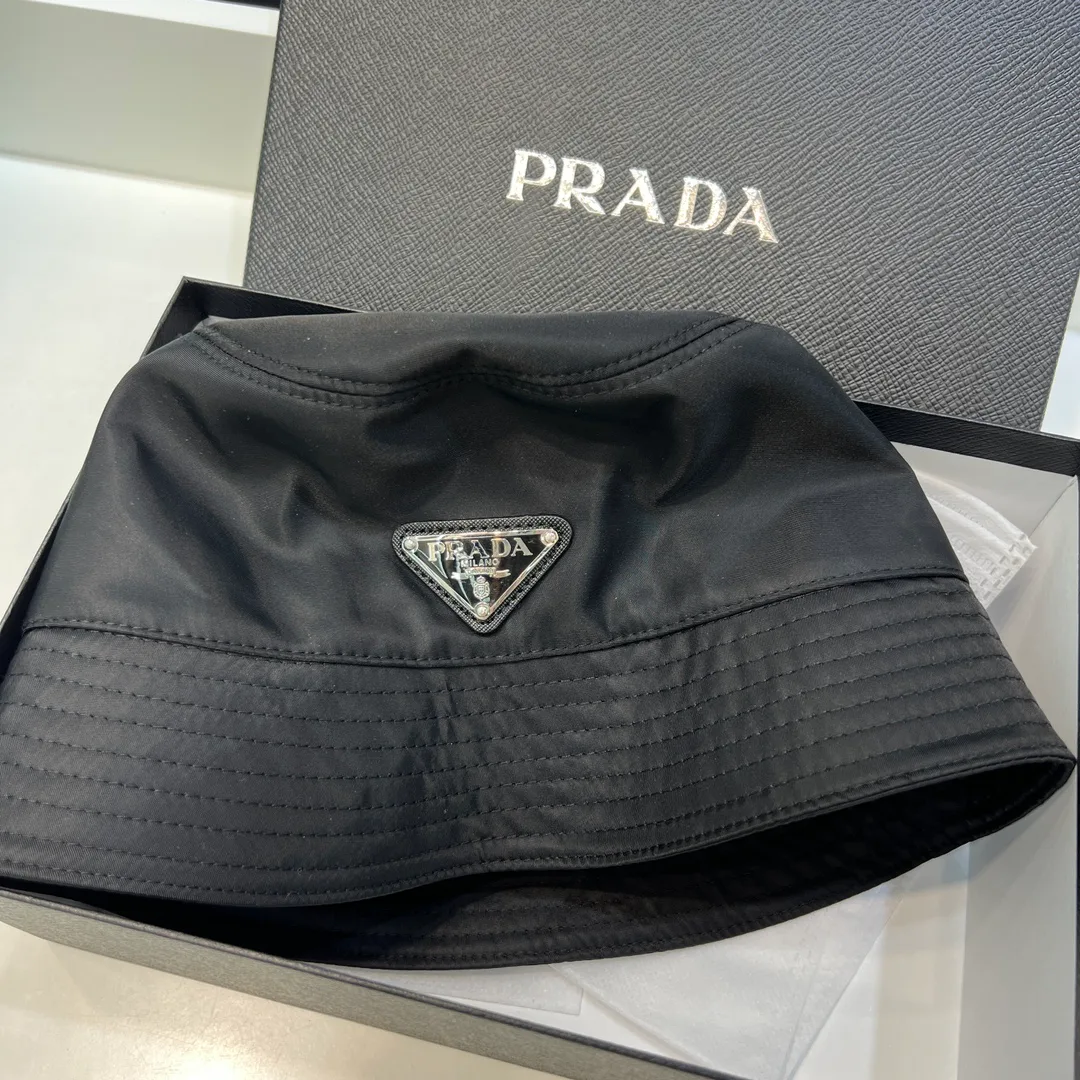 Головные Уборы Prada 23438