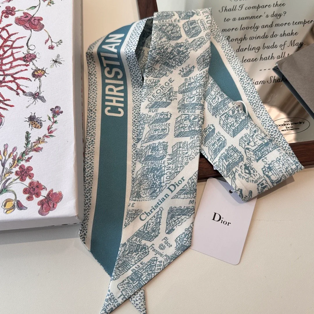 Платки Christian Dior 11776850