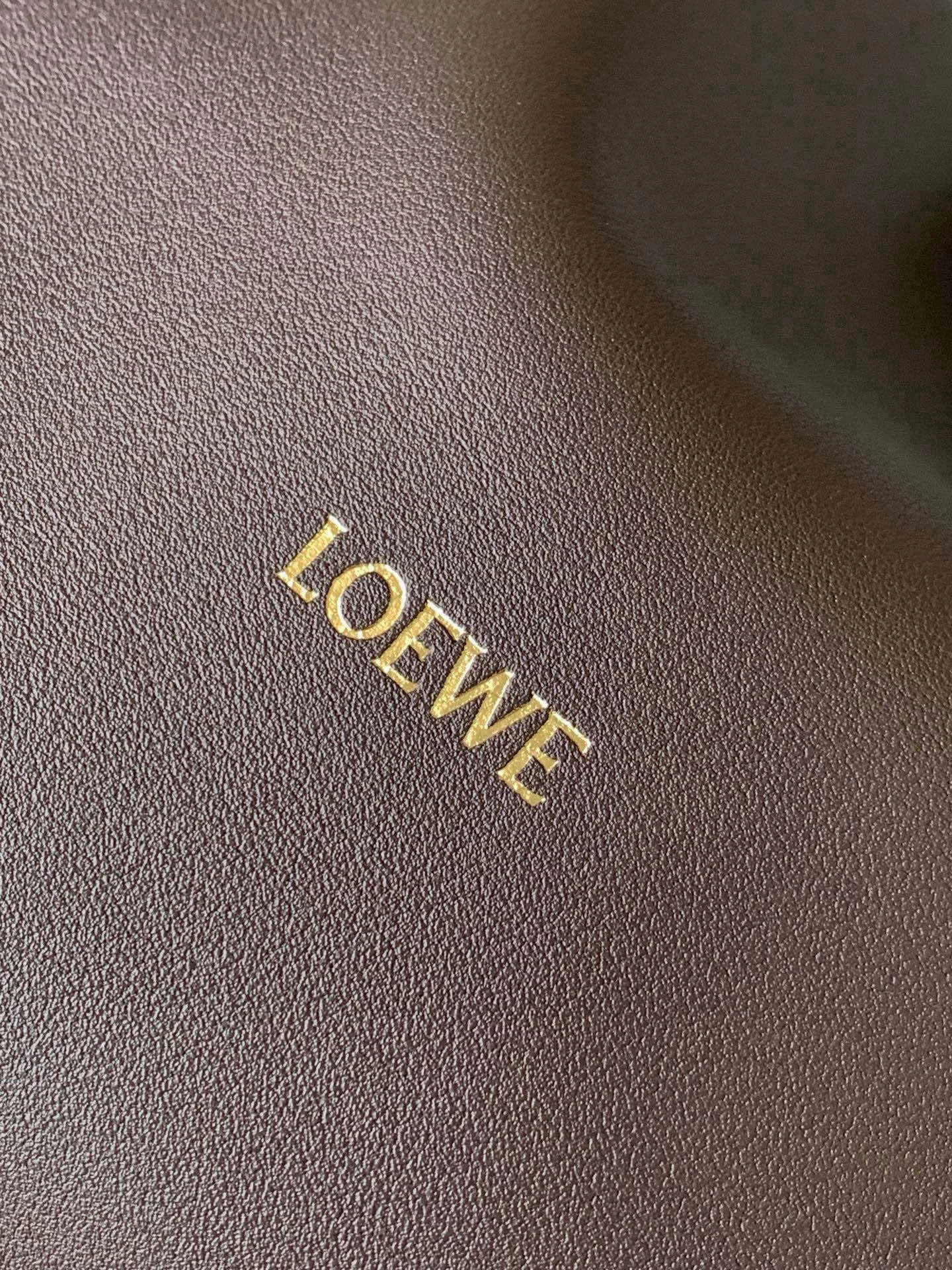 Классические Сумки Женские Loewe 10823944