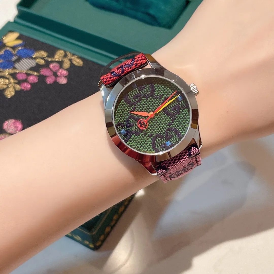 Часы Женские Gucci 11906691