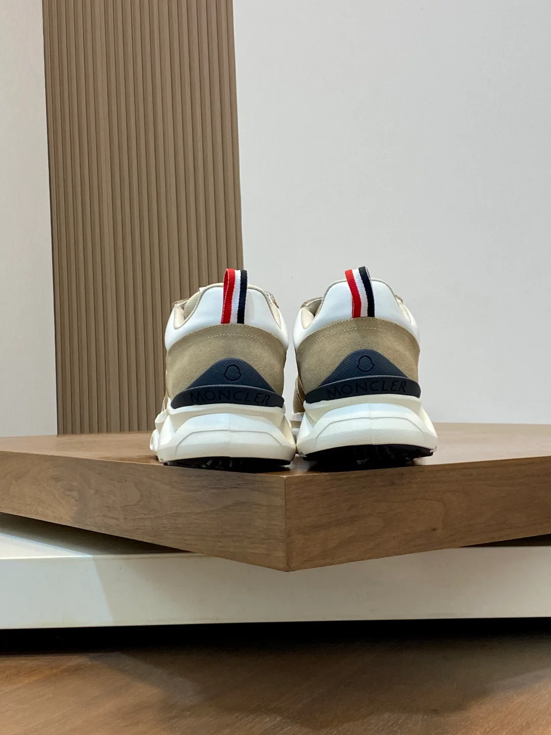 Кроссовки Мужские Moncler 11250176