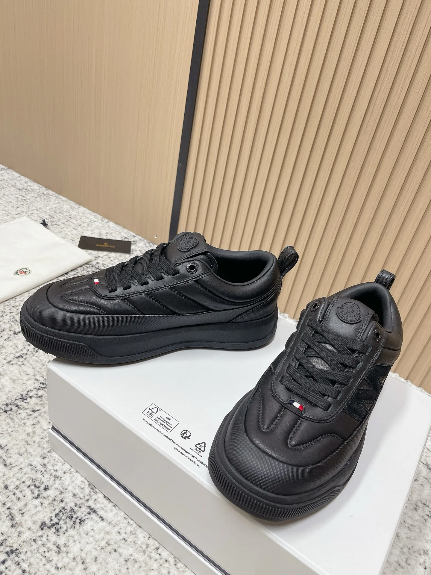 Кроссовки Мужские Moncler 1401125