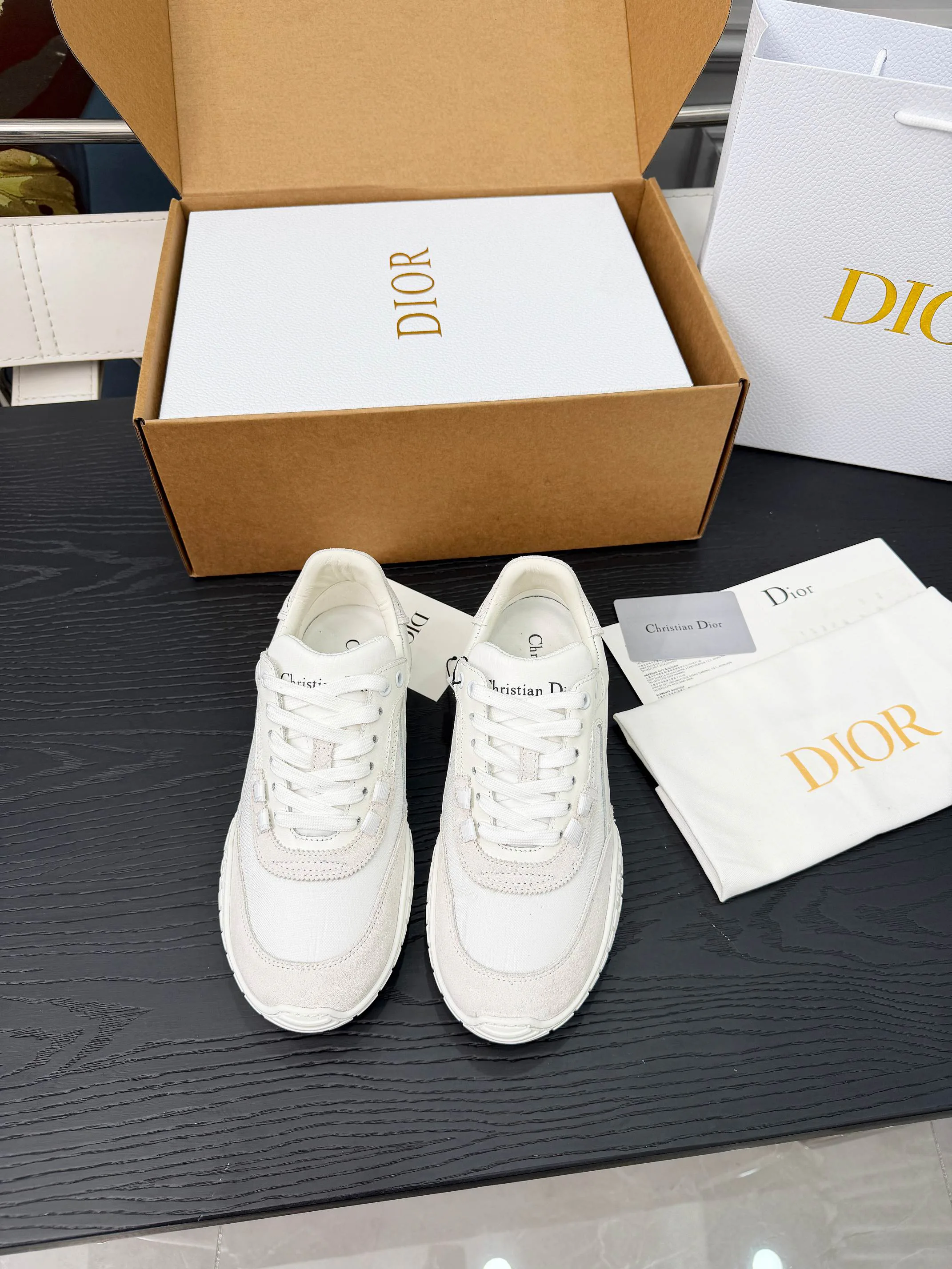 Кроссовки Женские Christian Dior 369560