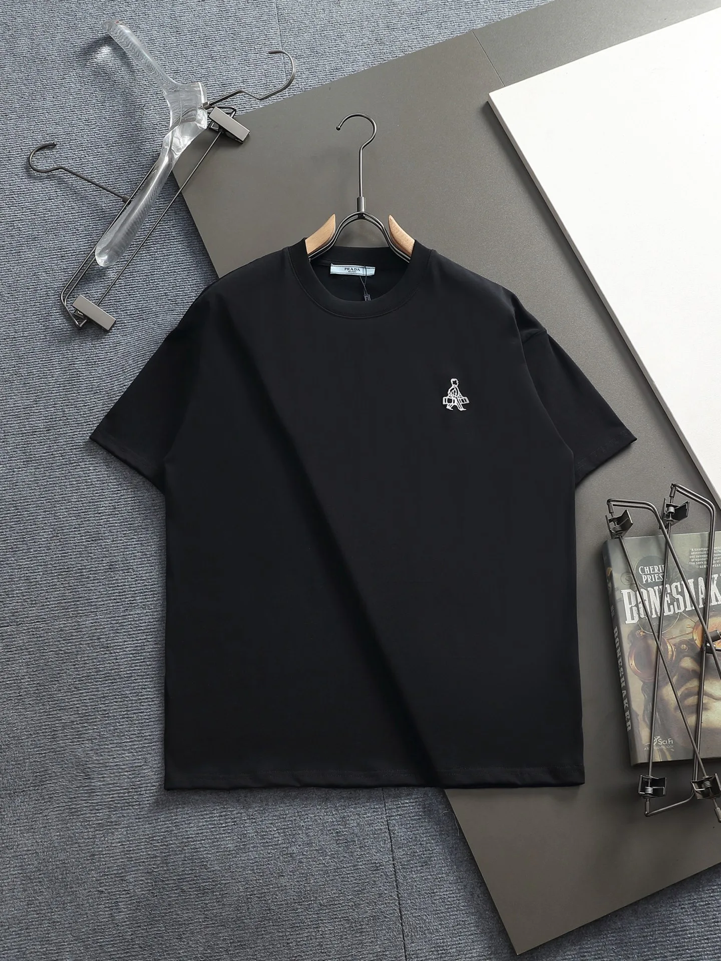 Футболки Женские Prada 11448108