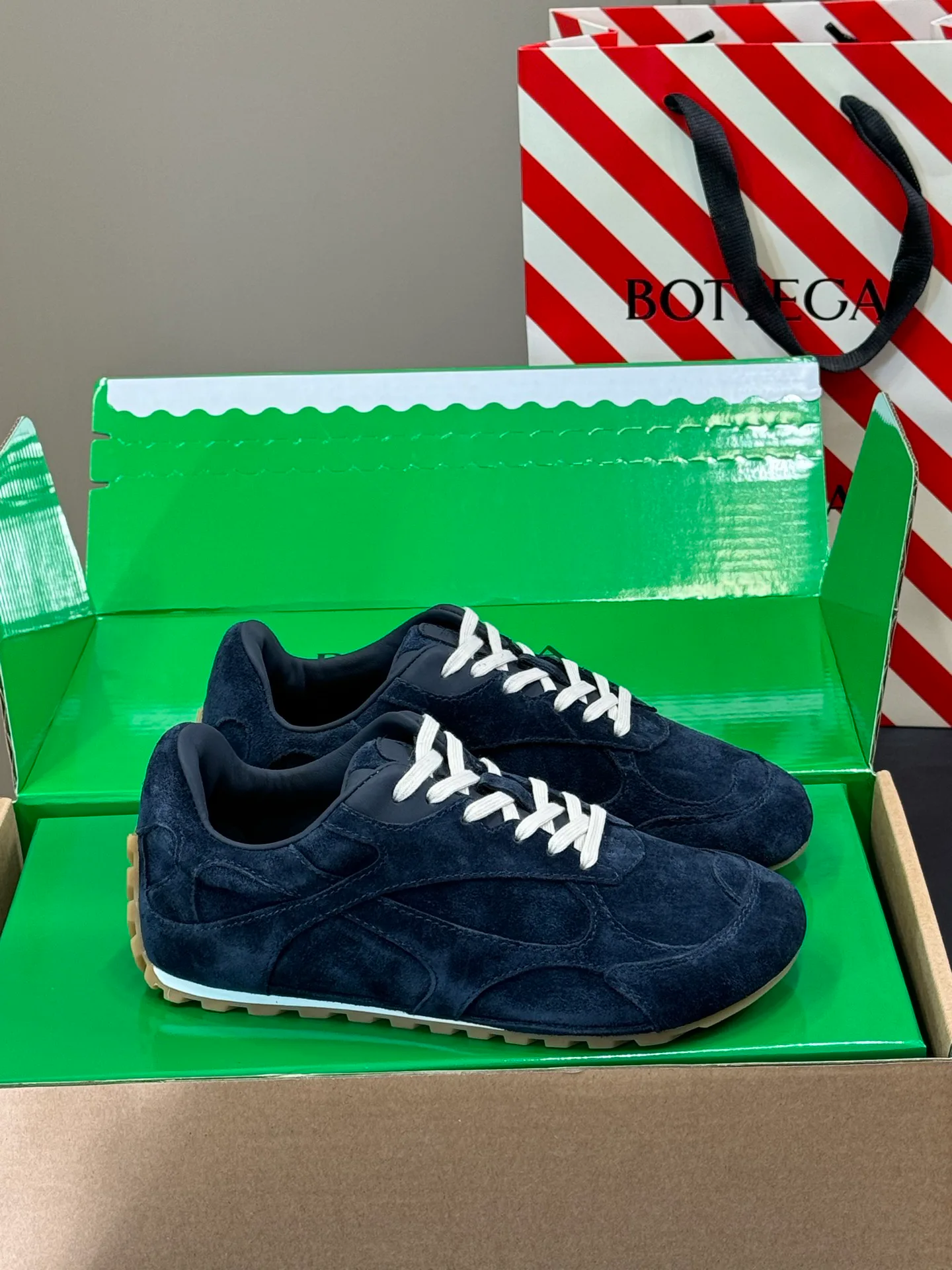 Кроссовки Женские Bottega Veneta 65817