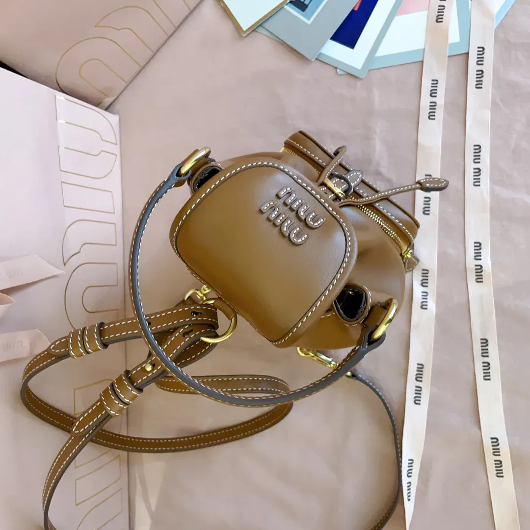 Рюкзаки Женские Miu Miu 163652