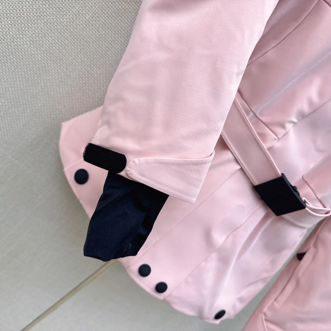 Куртки И Пуховики Женские Moncler 18710118