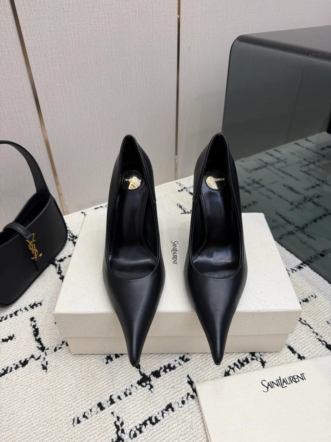 Туфли Женские Saint Laurent 18237750