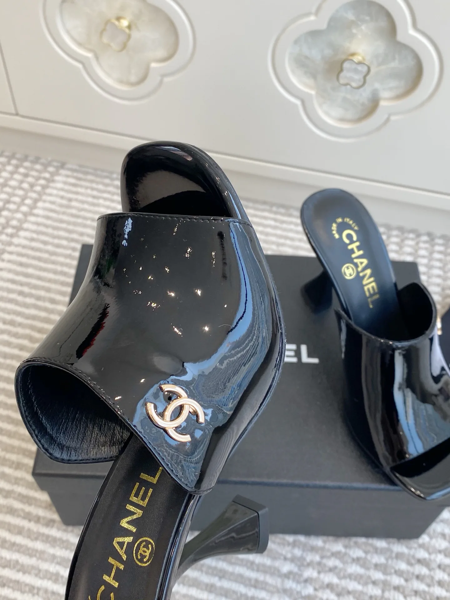 Босоножки Женские Chanel 3674782