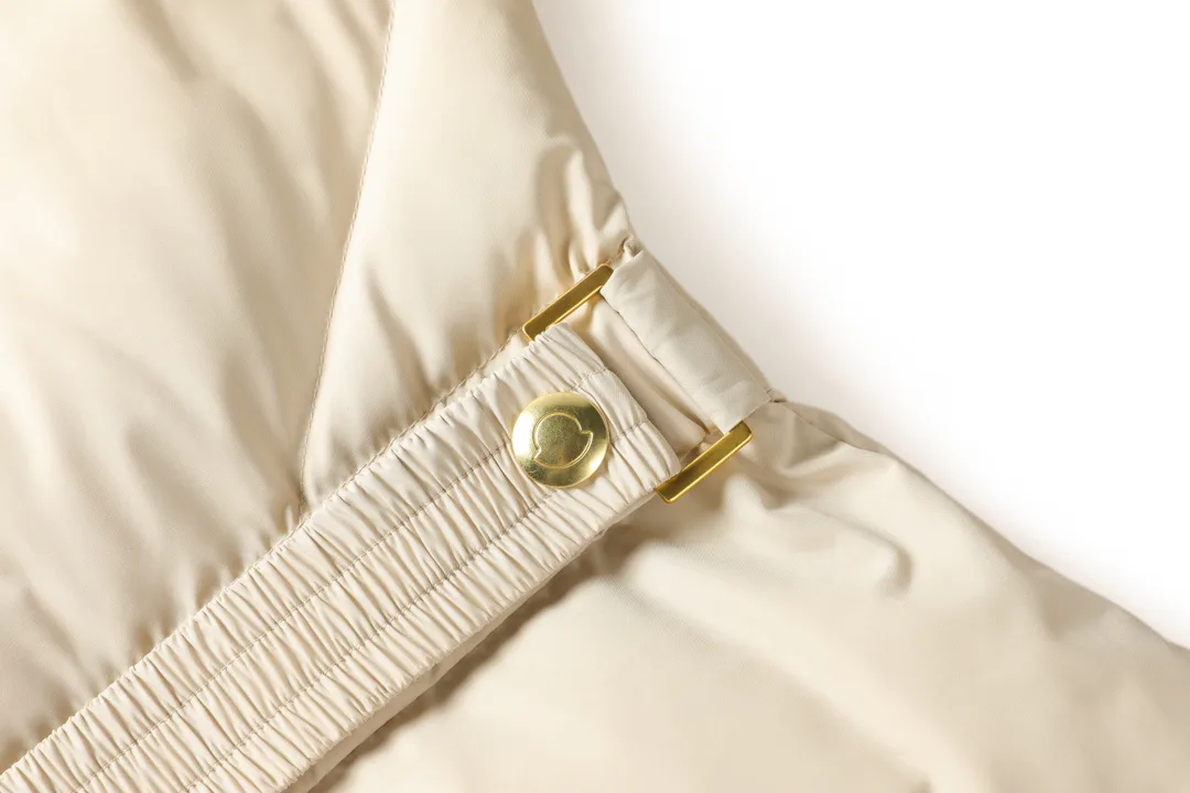 Куртки И Пуховики Женские Moncler 739799