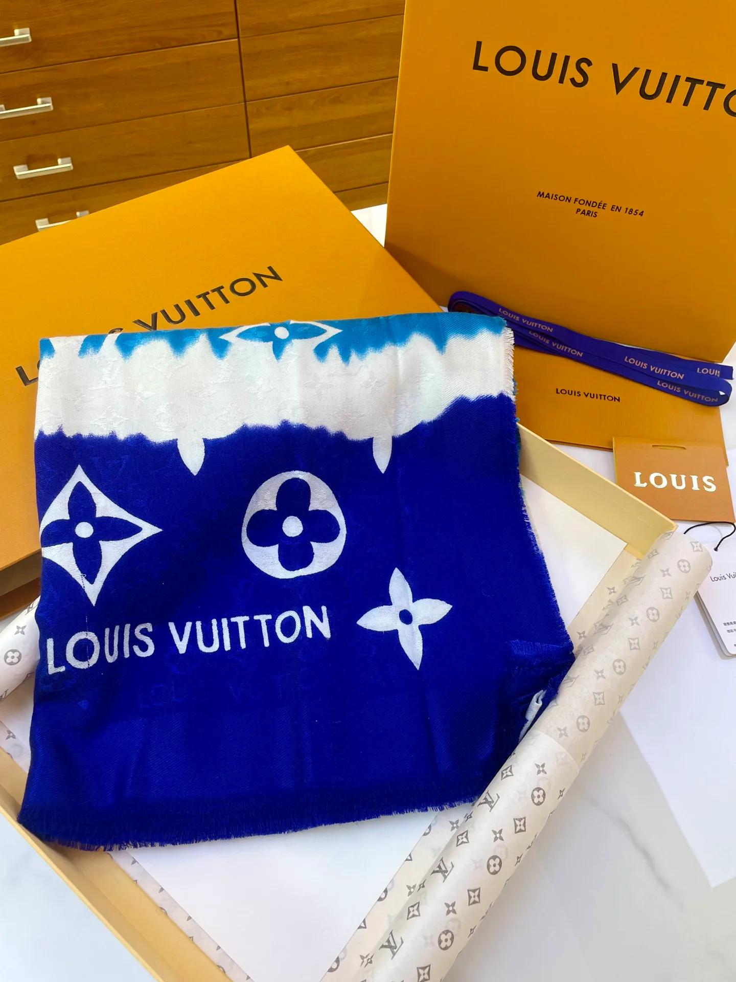 Шарфы Louis Vuitton 4874456