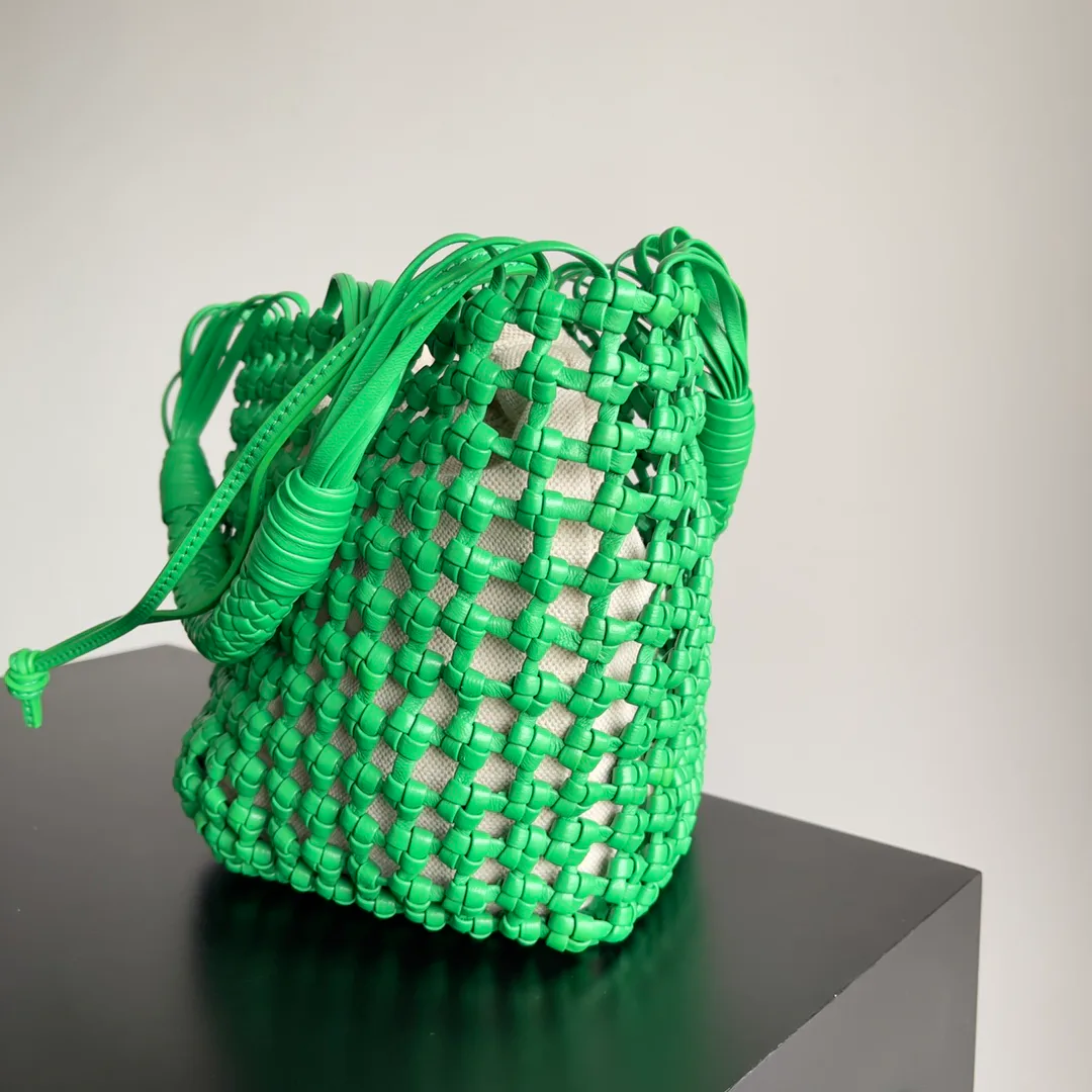 Классические Сумки Женские Bottega Veneta 368790