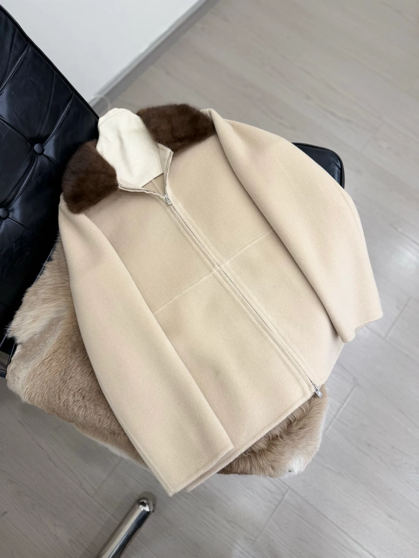 Пальто Женские Loro Piana 19351644