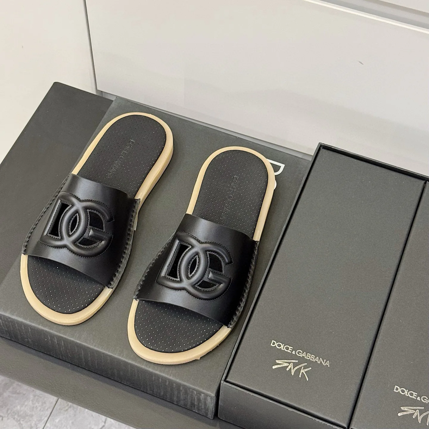 Шлепанцы Мужские Dolce & Gabbana 12768604