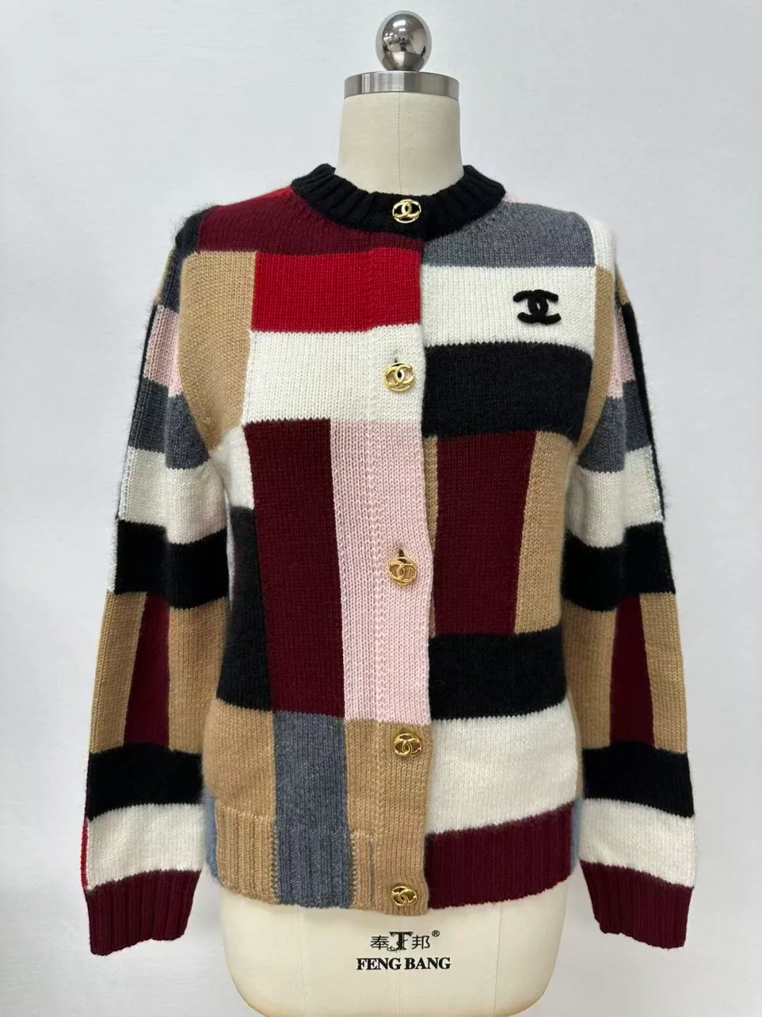 Джемперы И Свитеры Женские Chanel 18742470
