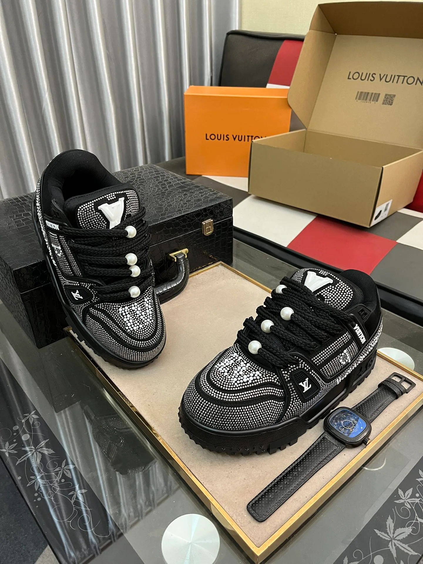 Кроссовки Женские Louis Vuitton 837046