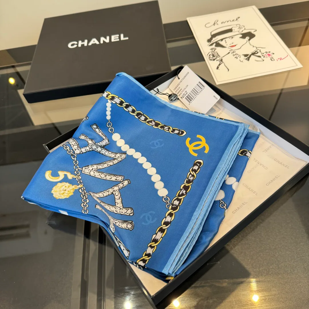 Платки Chanel 10978321
