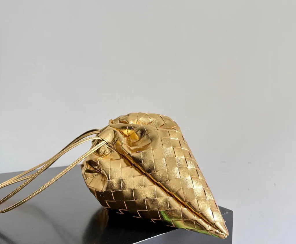 Клатчи Женские Bottega Veneta 1243131