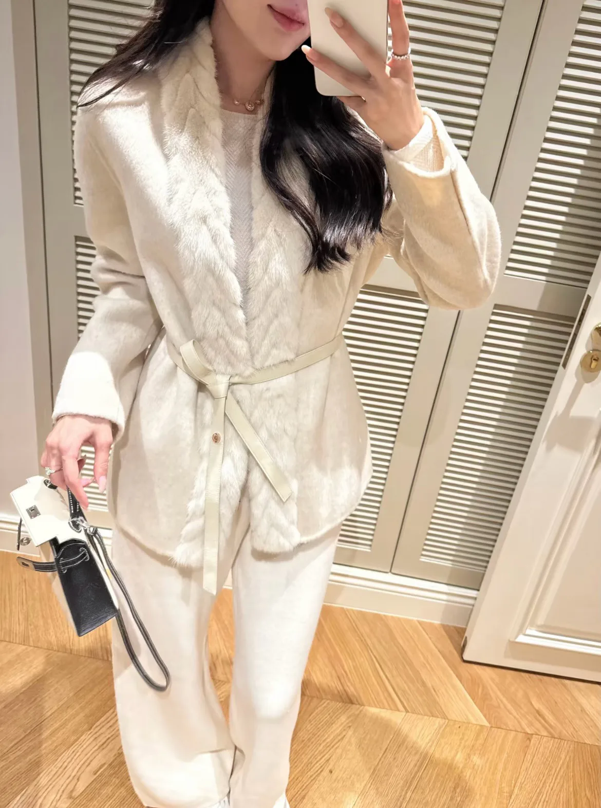 Пальто Женские Loro Piana 18528349