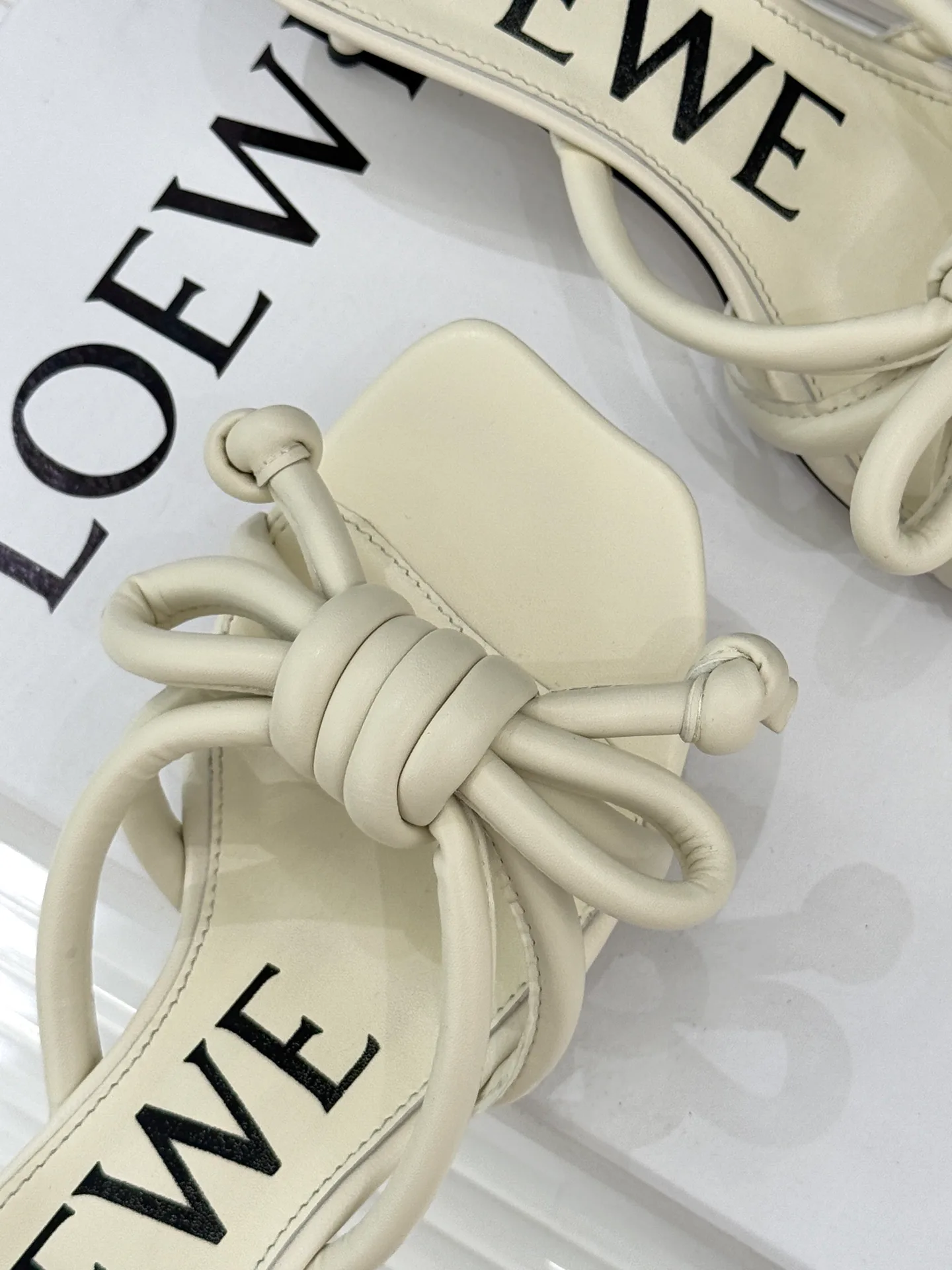 Босоножки Женские Loewe 9700214