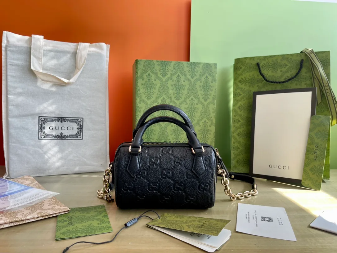 Классические Сумки Женские Gucci 11615584