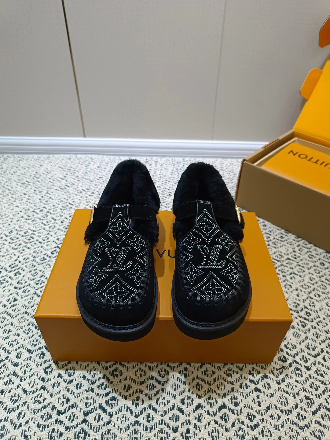 Угги Женские Louis Vuitton 244714