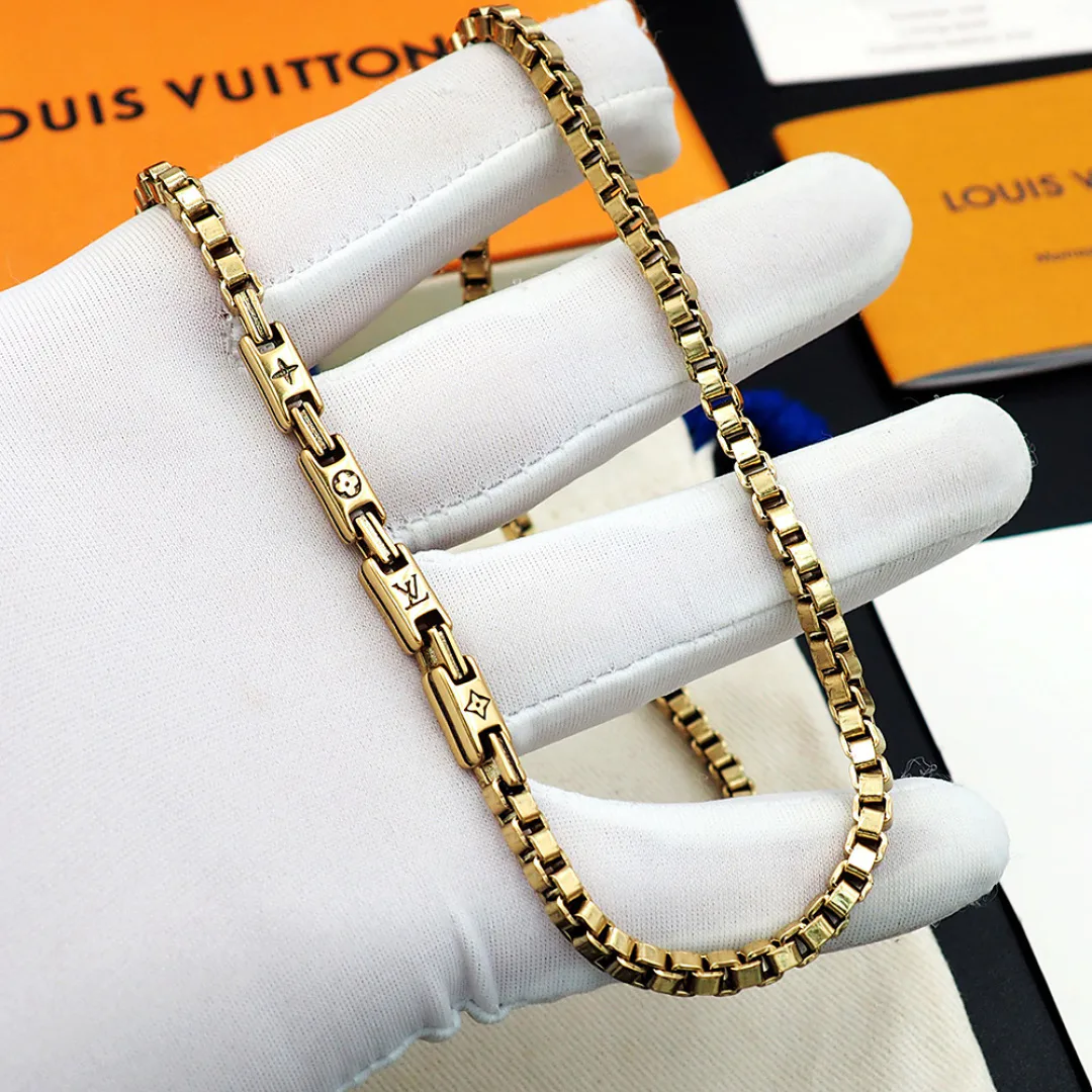 Бижутерия Louis Vuitton 13428662