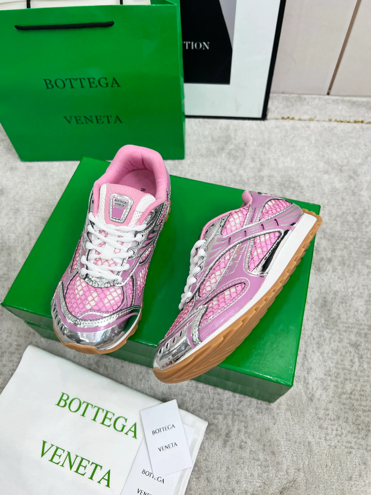 Кроссовки Женские Bottega Veneta 11019184
