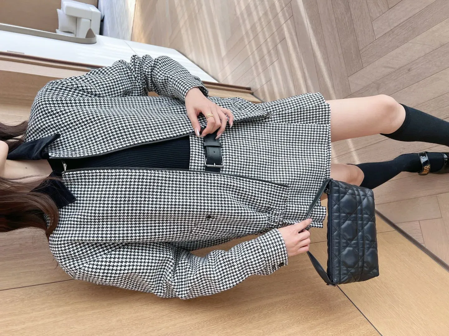 Куртки Женские Christian Dior Куртки Женские Christian Dior