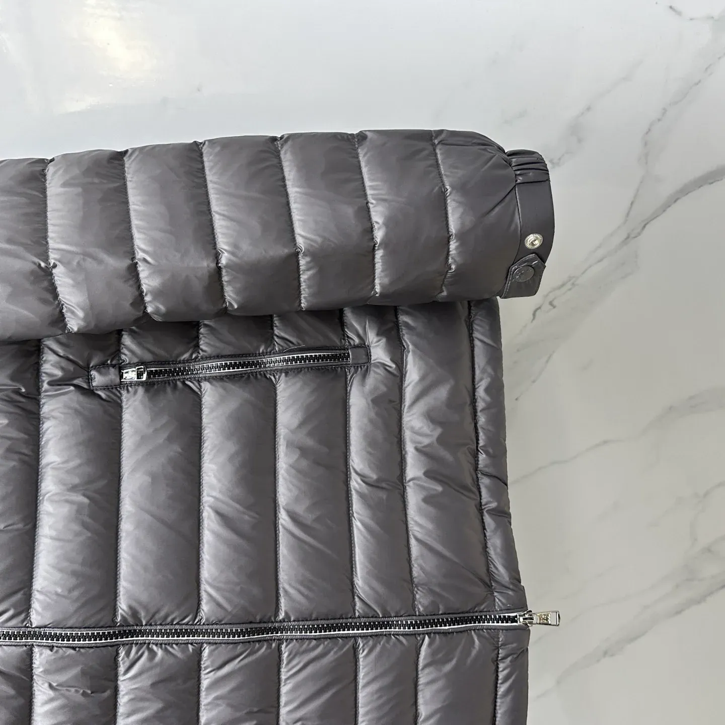 Куртки И Пуховики Мужские Moncler 2237479