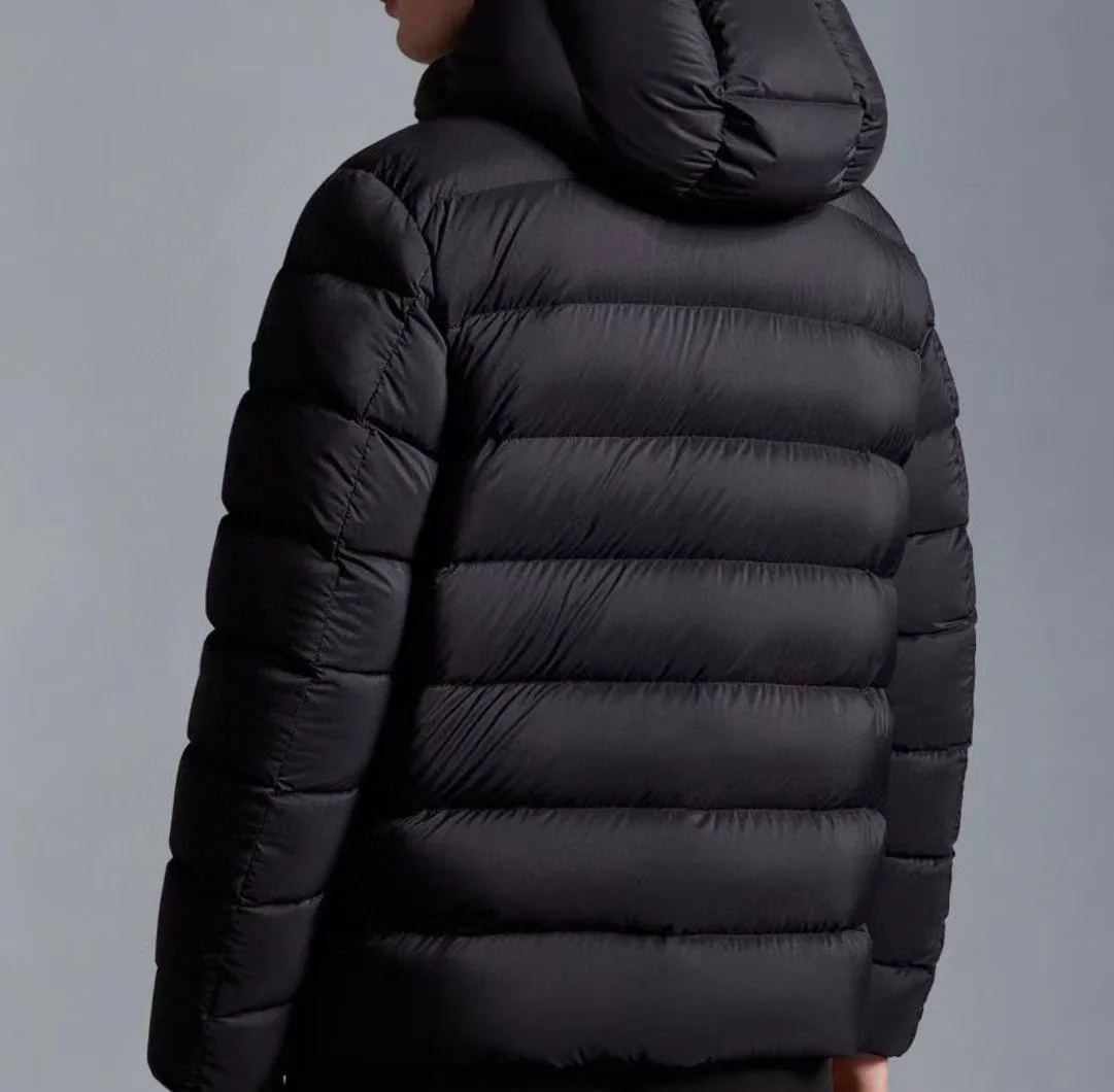 Куртки И Пуховики Мужские Moncler 1026159