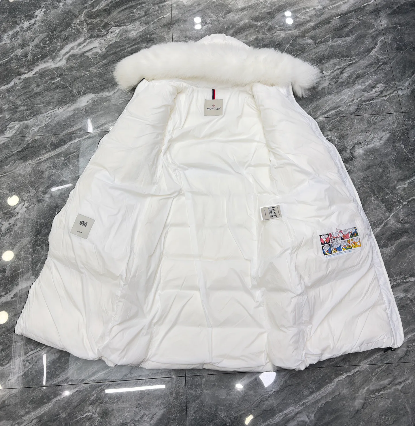 Куртки И Пуховики Женские Moncler 18346149