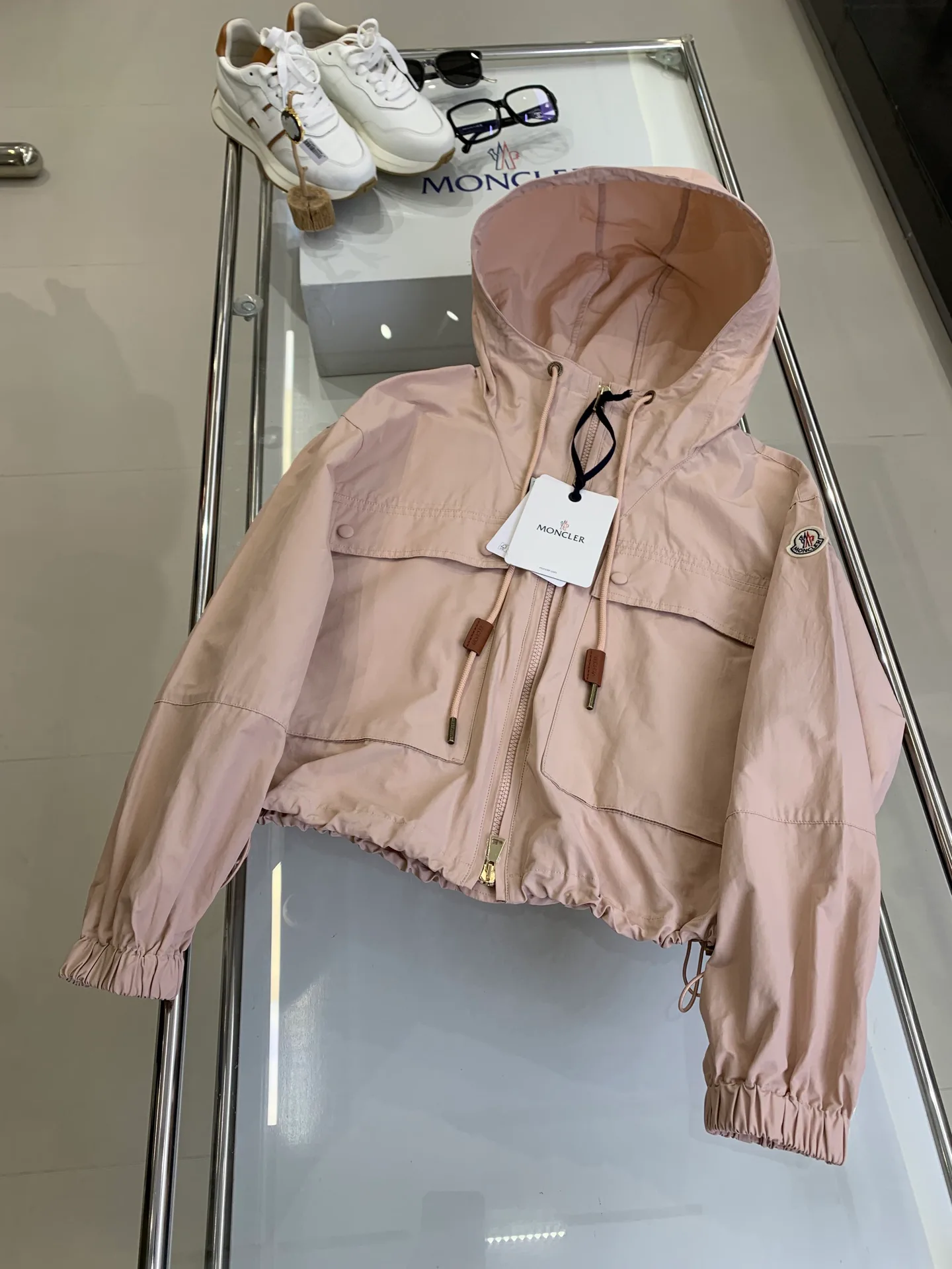 Куртки И Пуховики Женские Moncler 11538813
