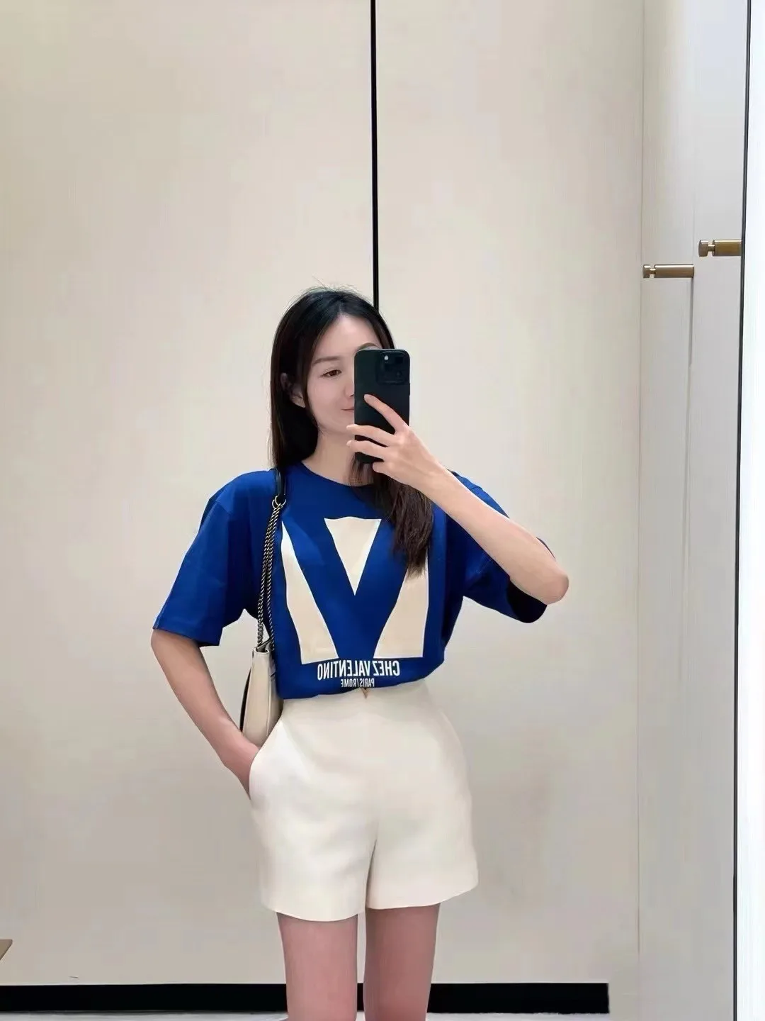 Футболки Женские Valentino 30285