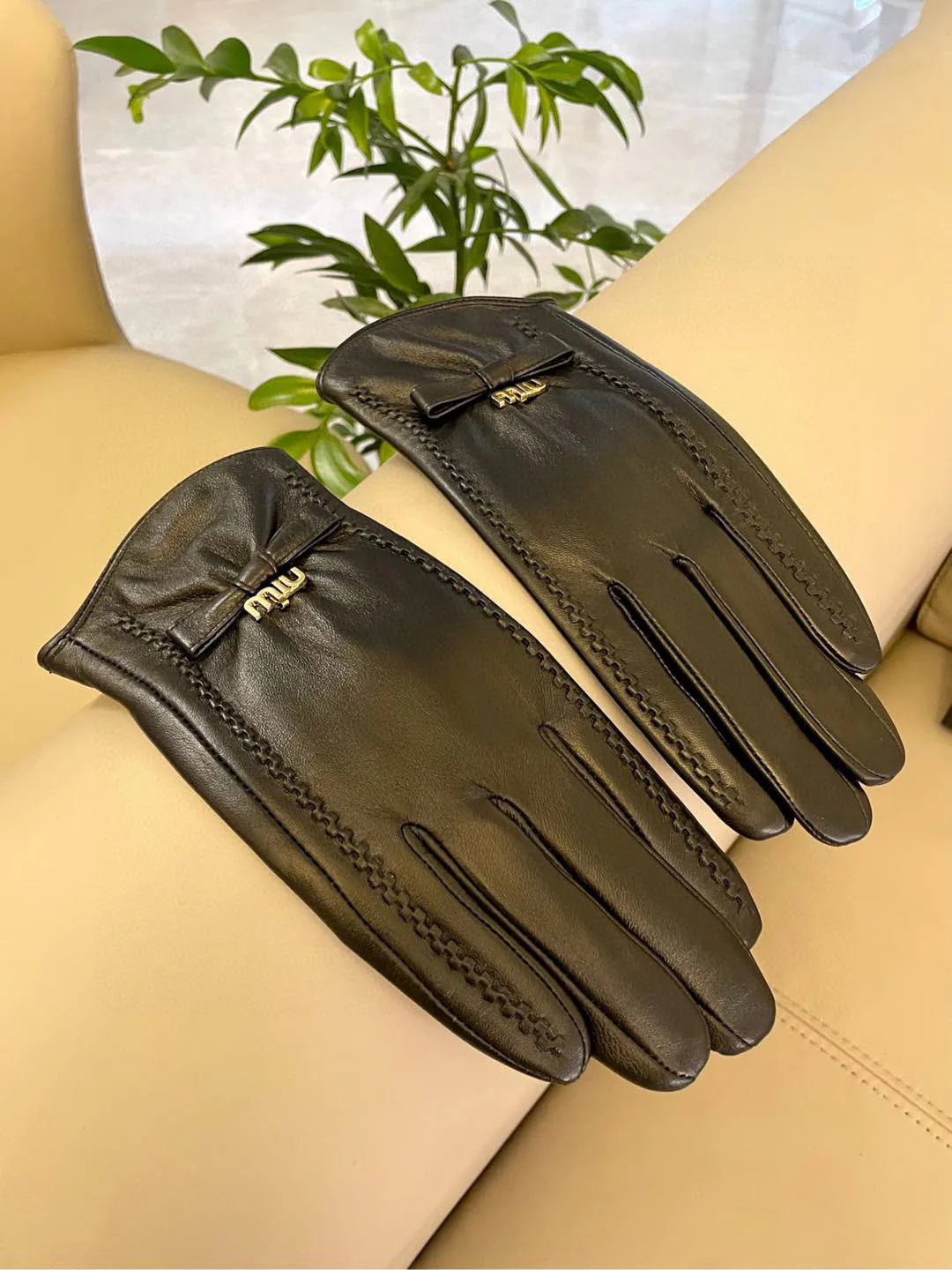 Перчатки Miu Miu 184158