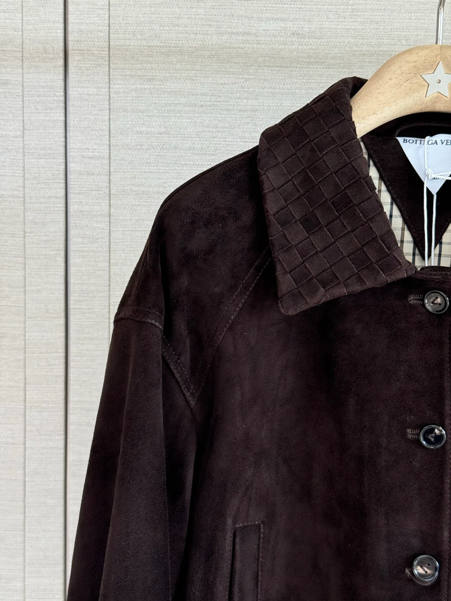 Кожаные Куртки И Дублёнки Женские Bottega Veneta 17990636