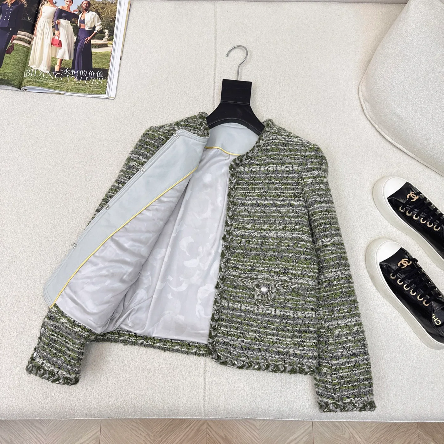 Куртки Женские Chanel Куртки Женские Chanel