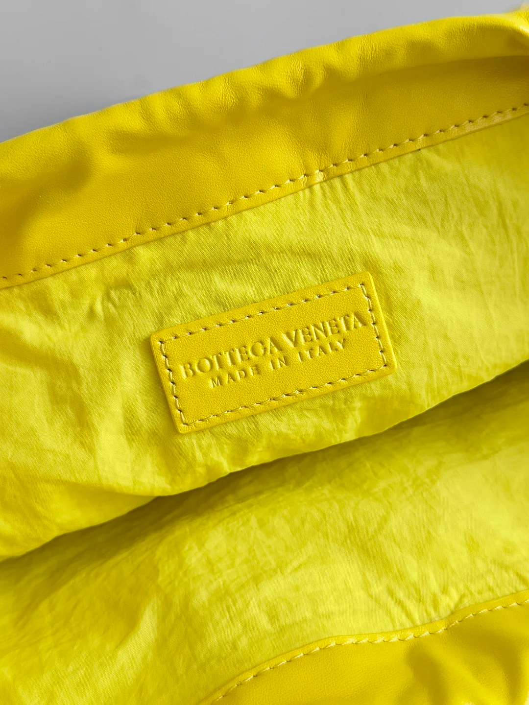 Сумки На Ремне Женские Bottega Veneta 11255447