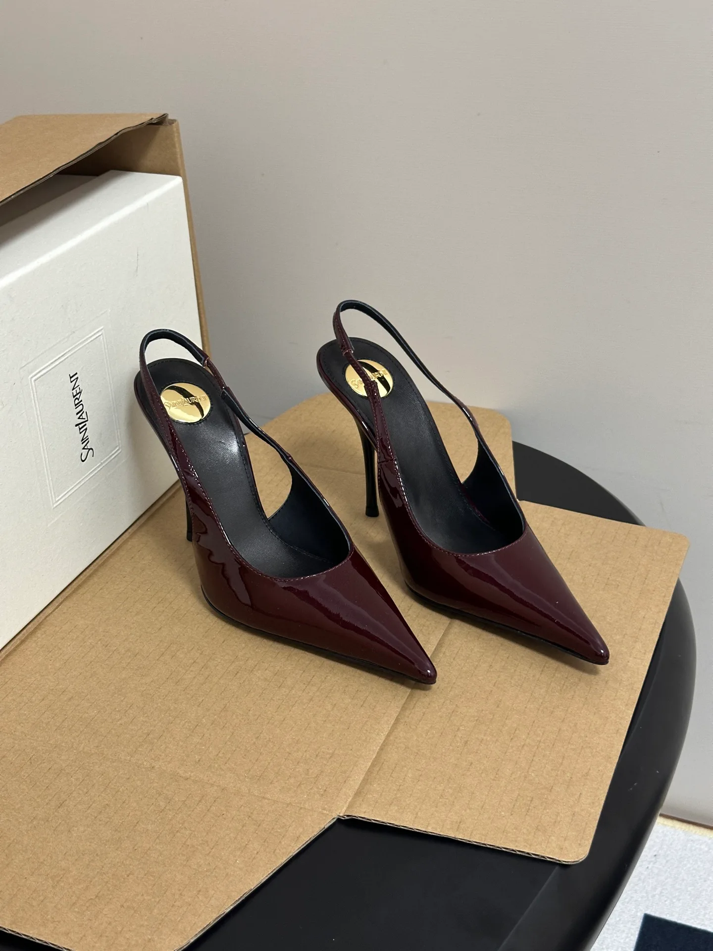 Туфли Женские Saint Laurent 17599655