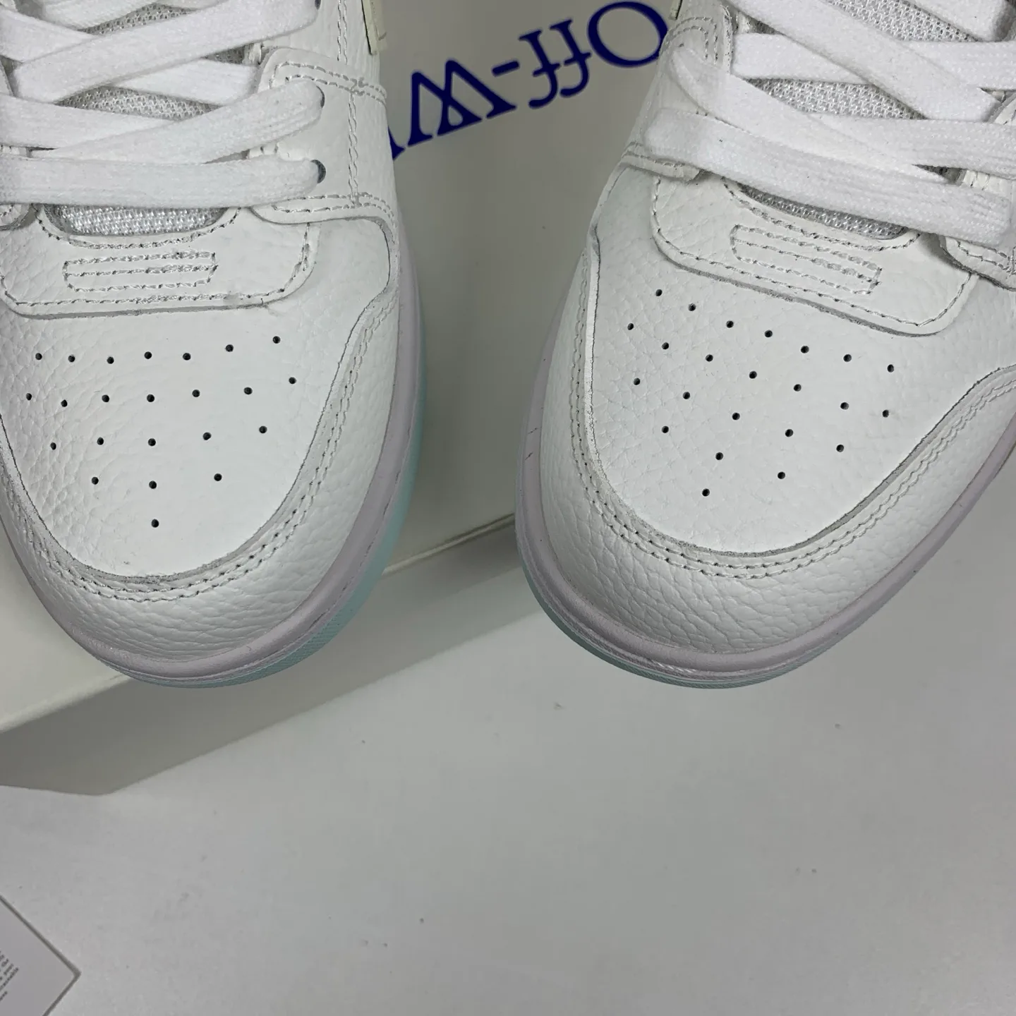 Кроссовки Женские Off-White 17776392