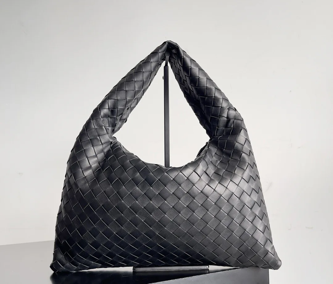 Классические Сумки Женские Loewe 11495962