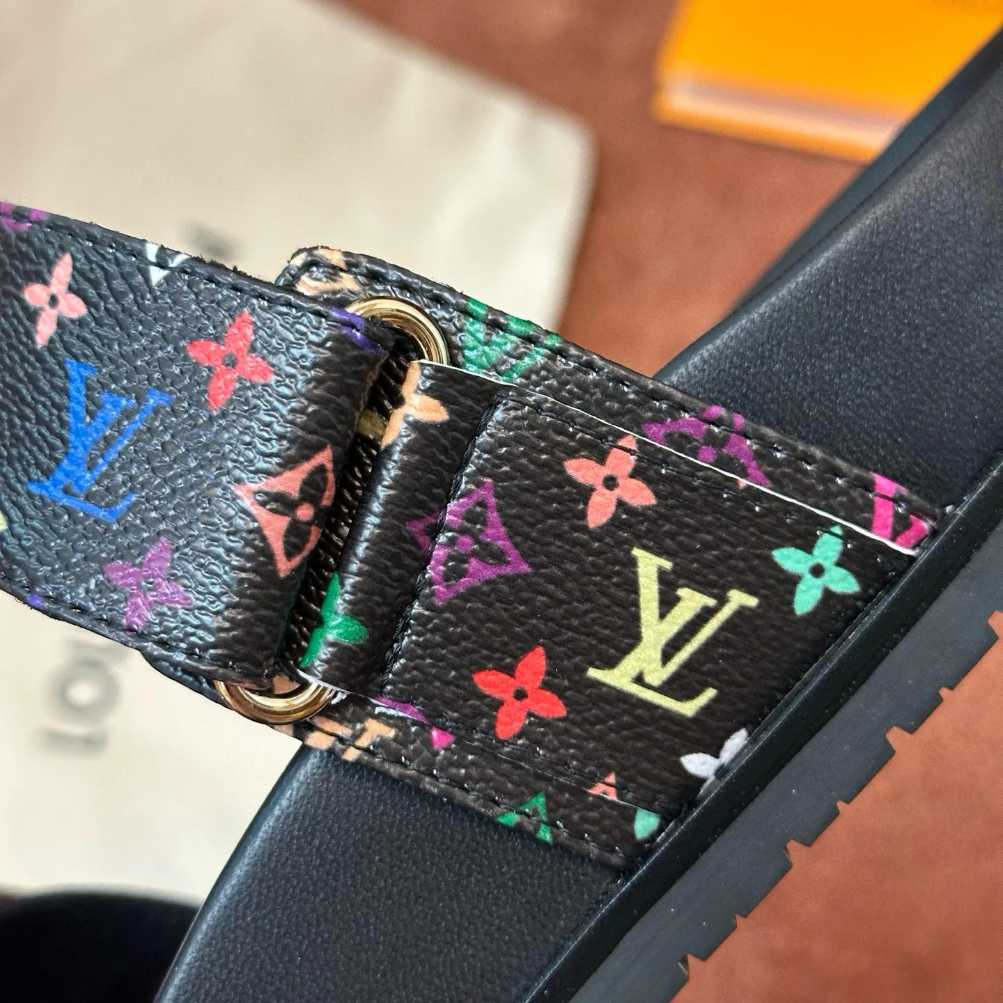 Шлепанцы Женские Louis Vuitton 18542