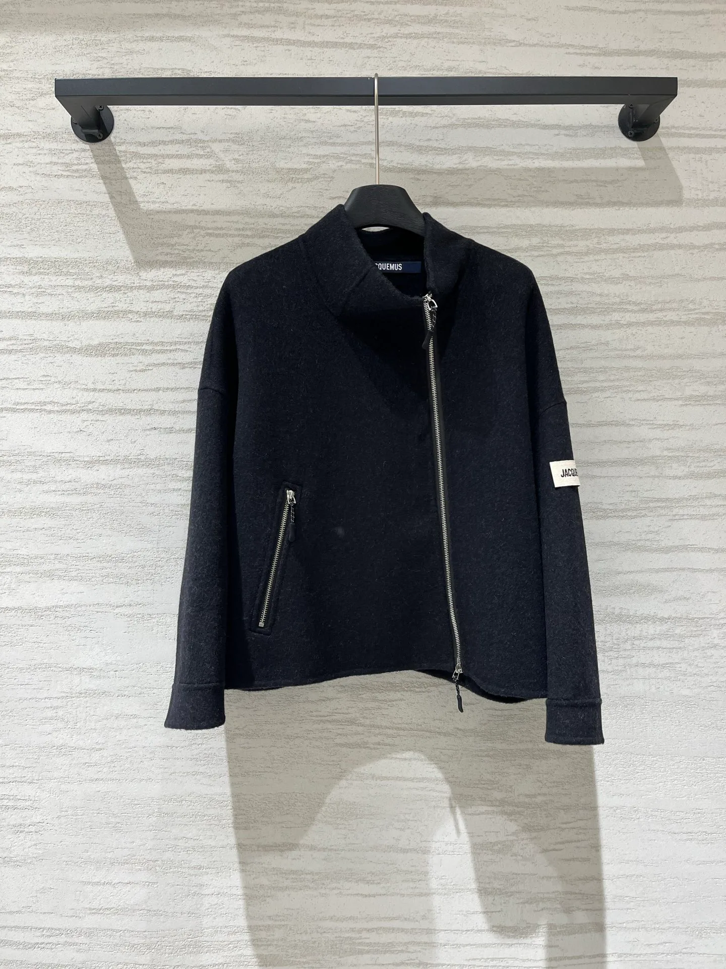 Куртки И Пуховики Женские Jacquemus 18533345