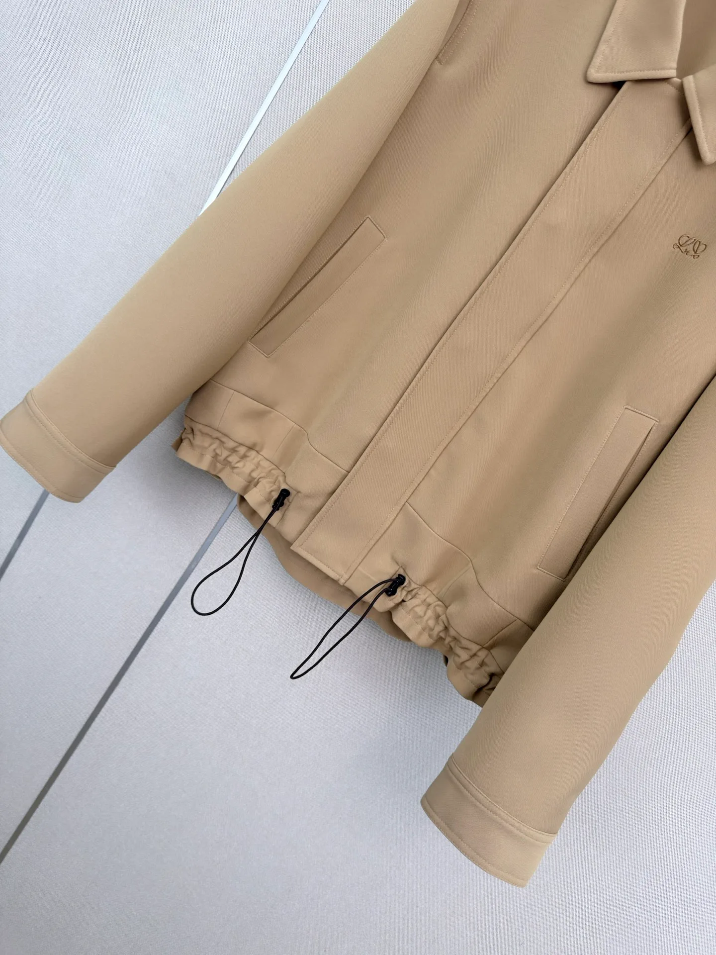Куртки И Пуховики Женские Loewe 18498361