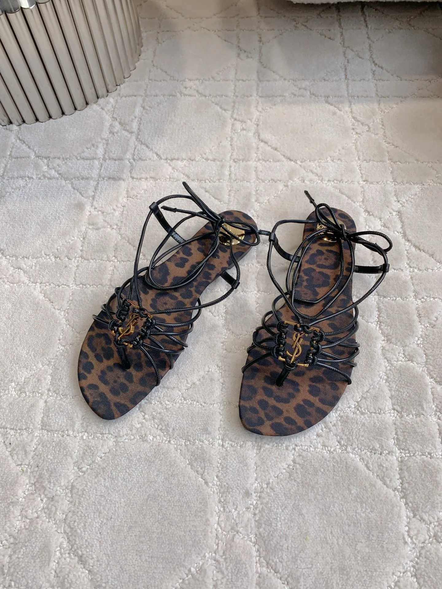 Сандалии Женские Saint Laurent 21523