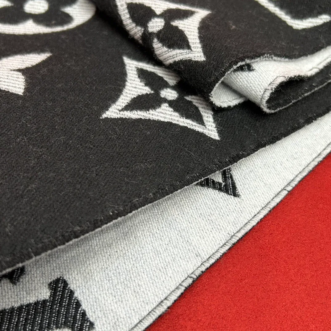 Шарфы Louis Vuitton 11562264