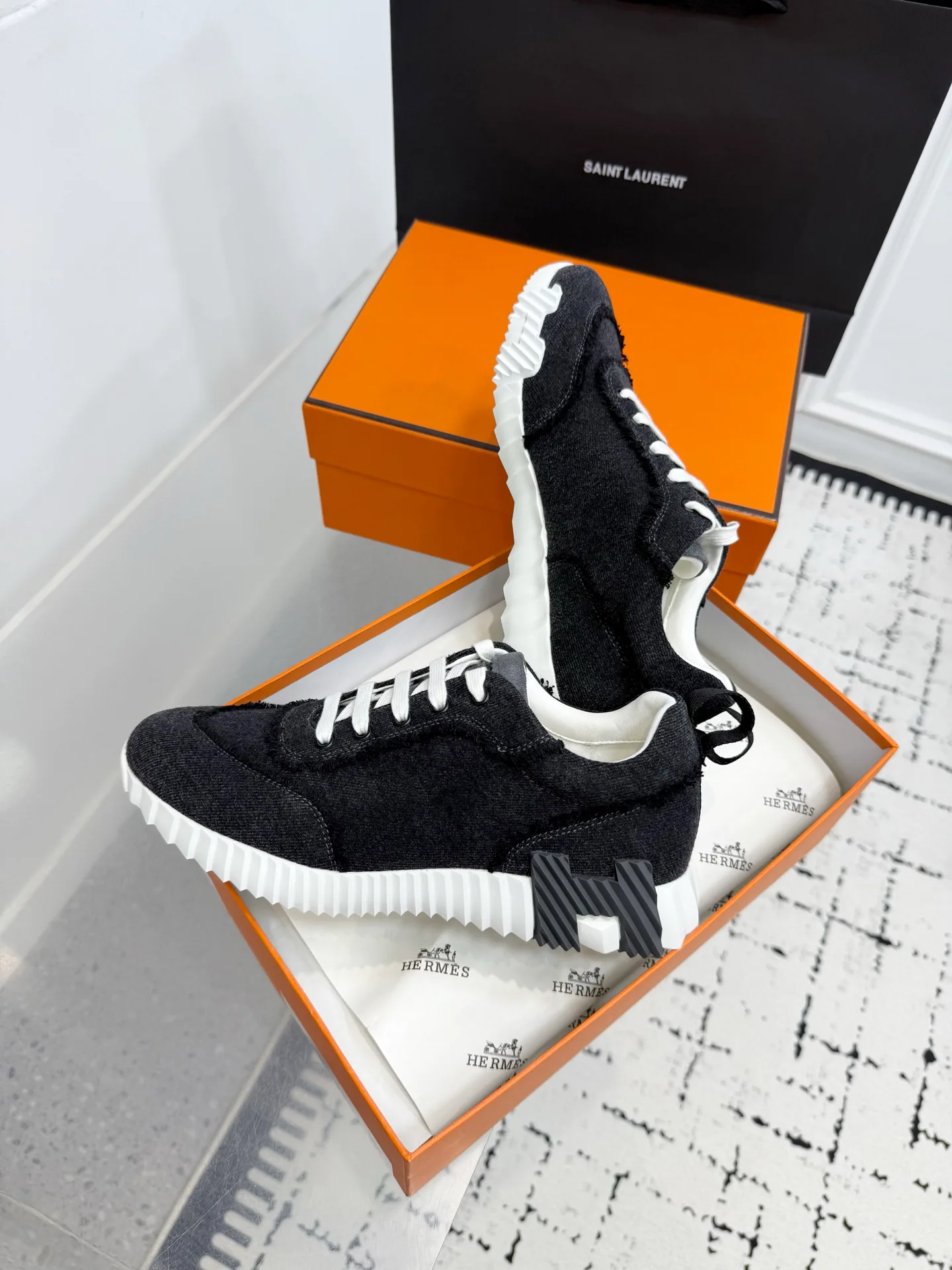 Кроссовки Женские Hermes 199478